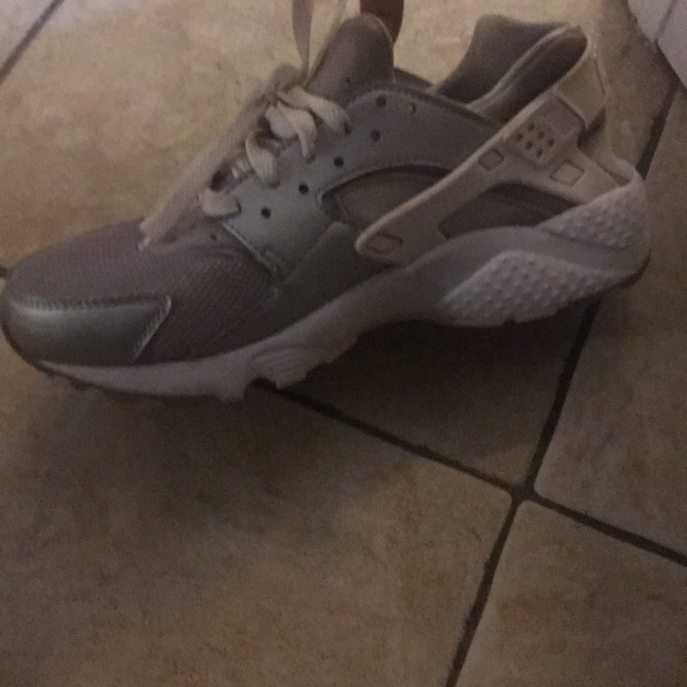 huarache - Picture 3 of 3